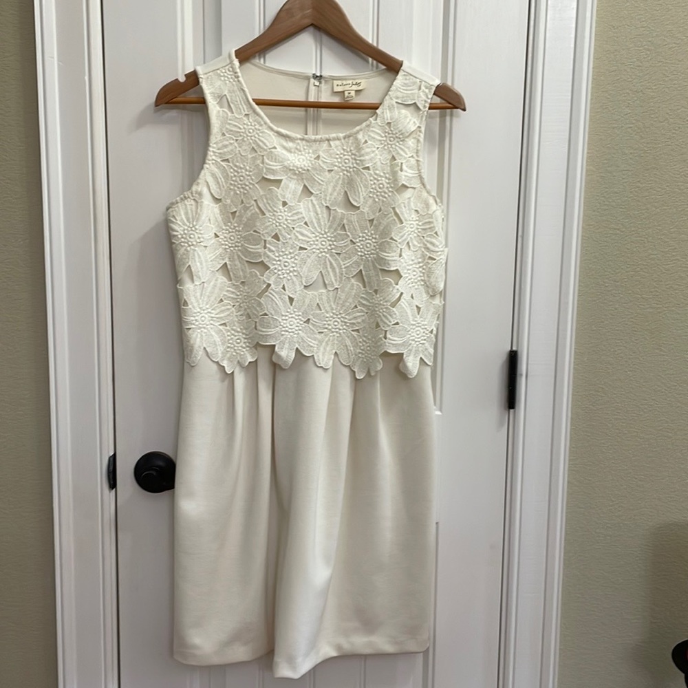 Maison Jules cream flower overlay dress. M - Picture 4 of 9
